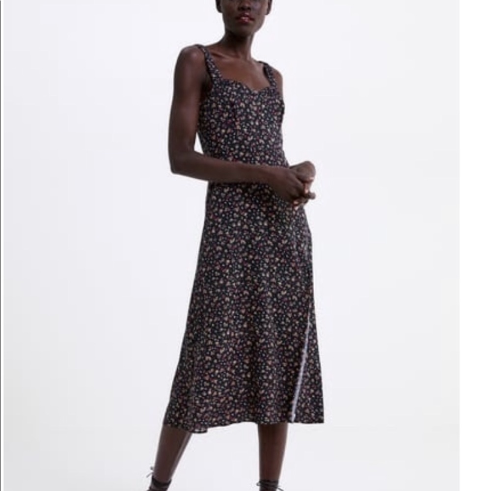 Zara floral print dress with slit in size XS